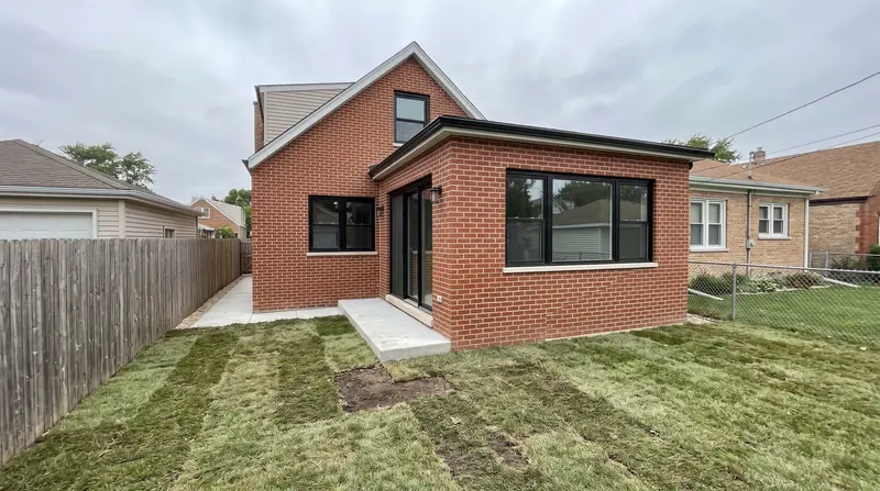Chicago brick bungalow with a new single-story rear addition